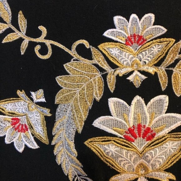 Philosophy Crewneck Black Gold Embroidered Floral Pattern Sweater - Picture 7 of 7
